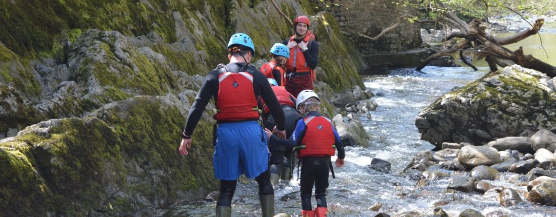 Family Gorge Walking